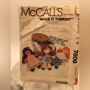Vintage McCALL’S CRAFTS Sewing Pattern - #7809 Easy Doll & Wardrobe